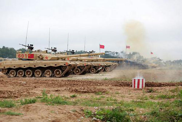 解放军亮相俄“坦克大战” 俄媒赞:最有纪律队伍