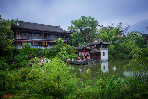 江西婺源 不穿汉服不让进